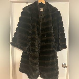 Vintage Made in USA Faux Fur Coat about size Large